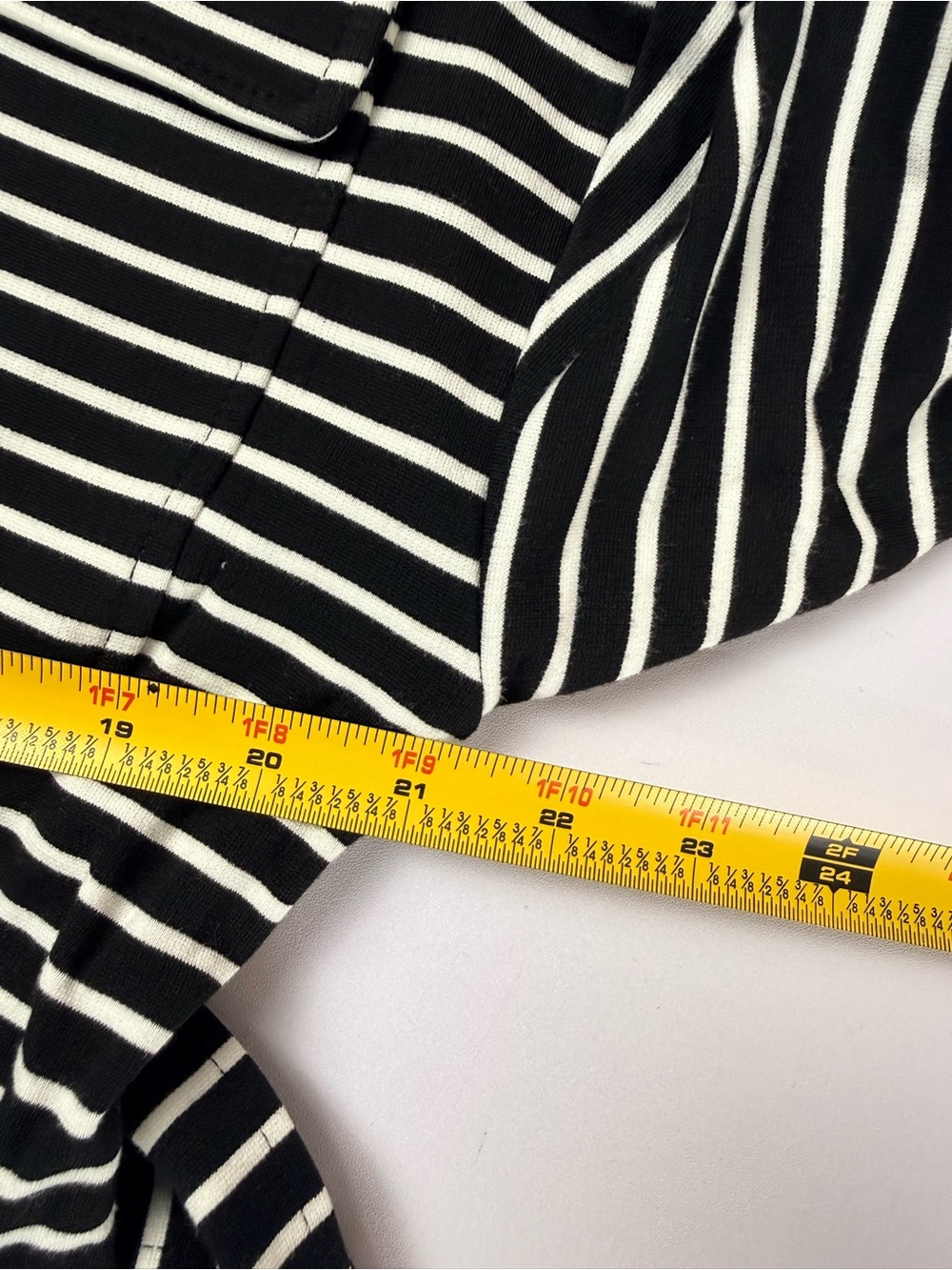 Chico’s Size 2 Black White Striped Belted Knit Jacket Tie Waist Classic Chic - Picture 6 of 7
